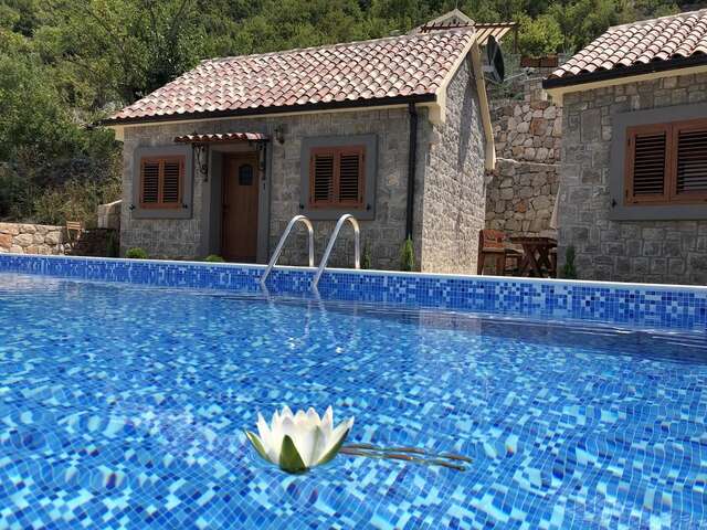 Фермерские дома Eco Villas Merak Вирпазар-17